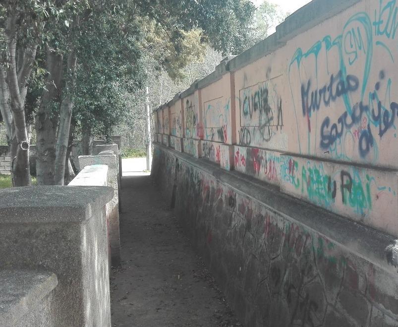 Solanas in mano ai vandali Rabbia per le devastazioni 
