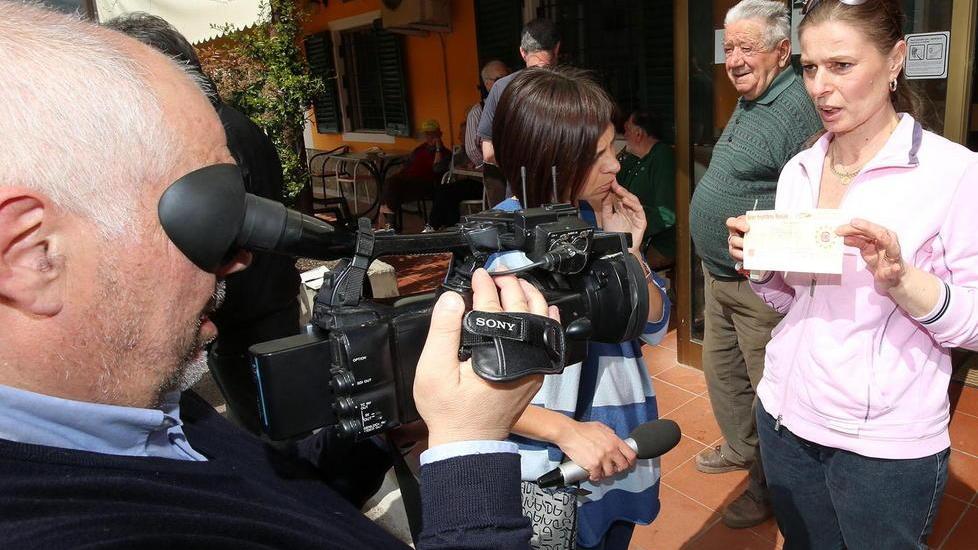 La vicenda della truffa alle poste di Nievole raccontata in tv (foto Nucci)