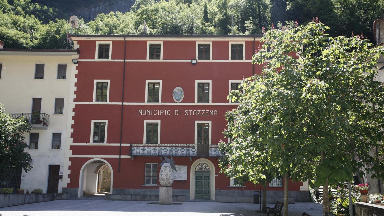 Il palazzo comunale di Stazzema