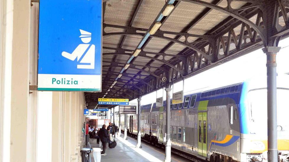 Sistemi di sorveglianza fuori uso alla stazione 