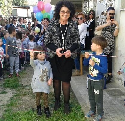 Taglio del nastro per il giardino dell’asilo di Vergaio