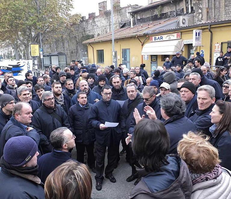 Braccia incrociate alla Ctt Nord 