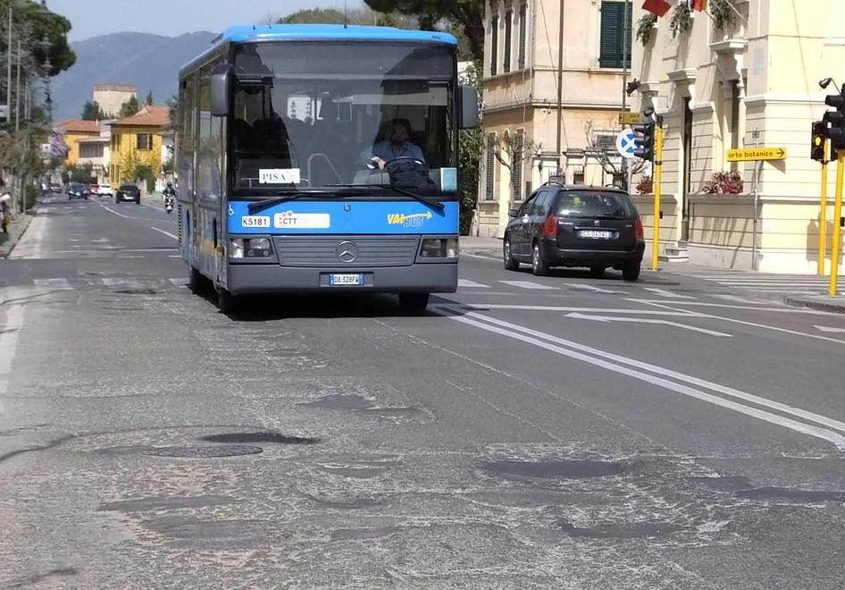  Stop a buche e insidie sul Ponte di Mezzo 