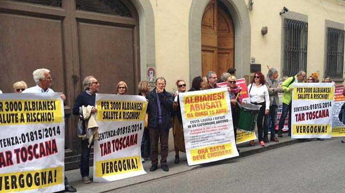 Gli anti Costa a Firenze «Rispettano la nostra lotta»