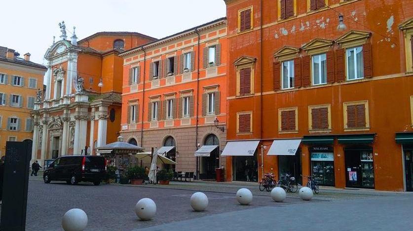 Arrivano le “palle blocca auto”