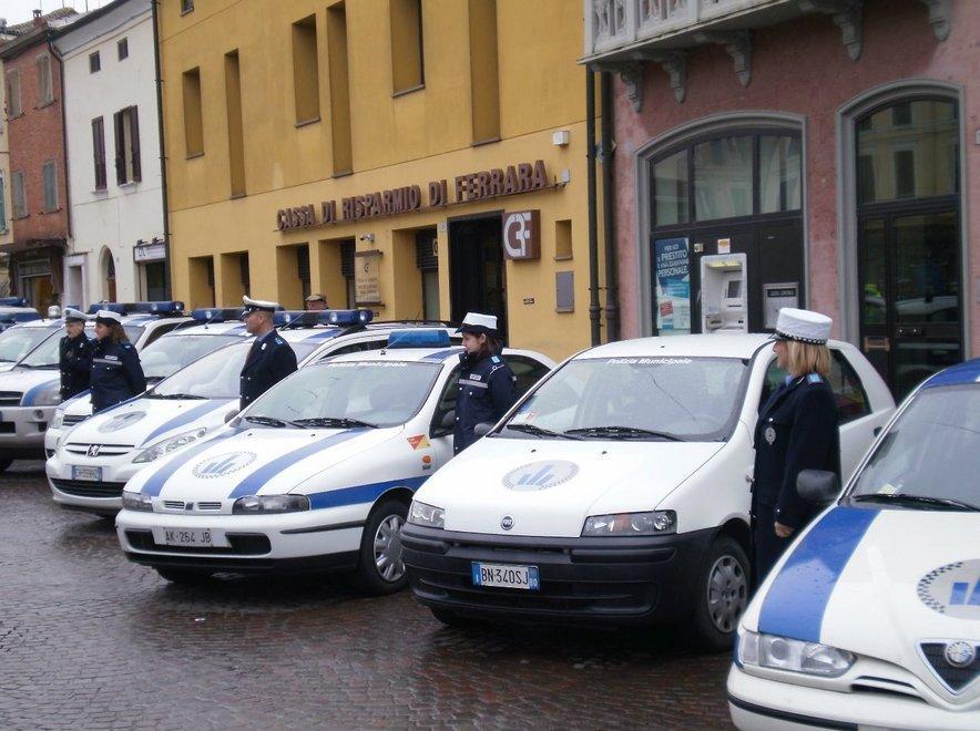 «Siamo discriminati», agenti dal prefetto 