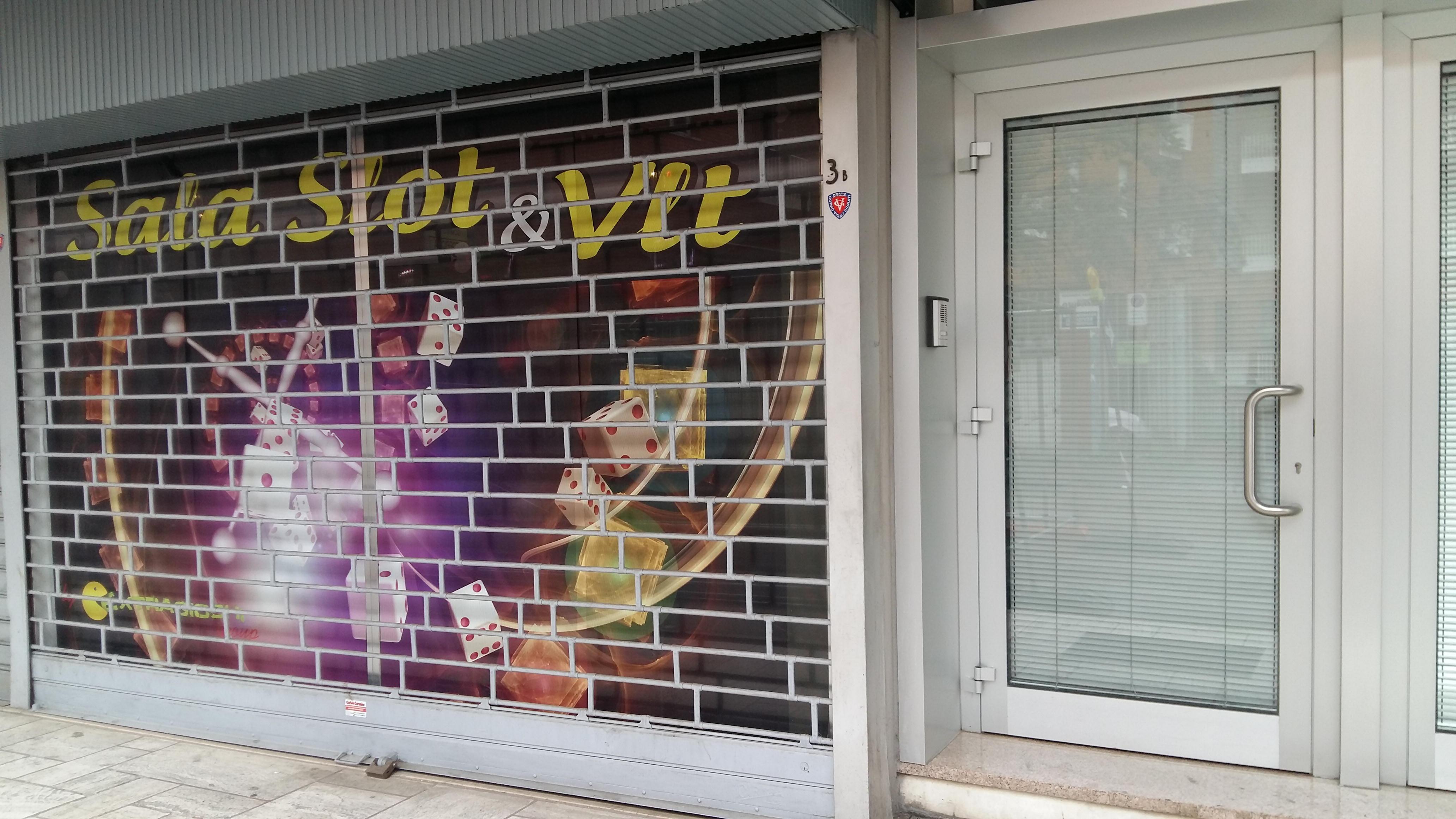 La sala Slot e Vlt di via Cimabue