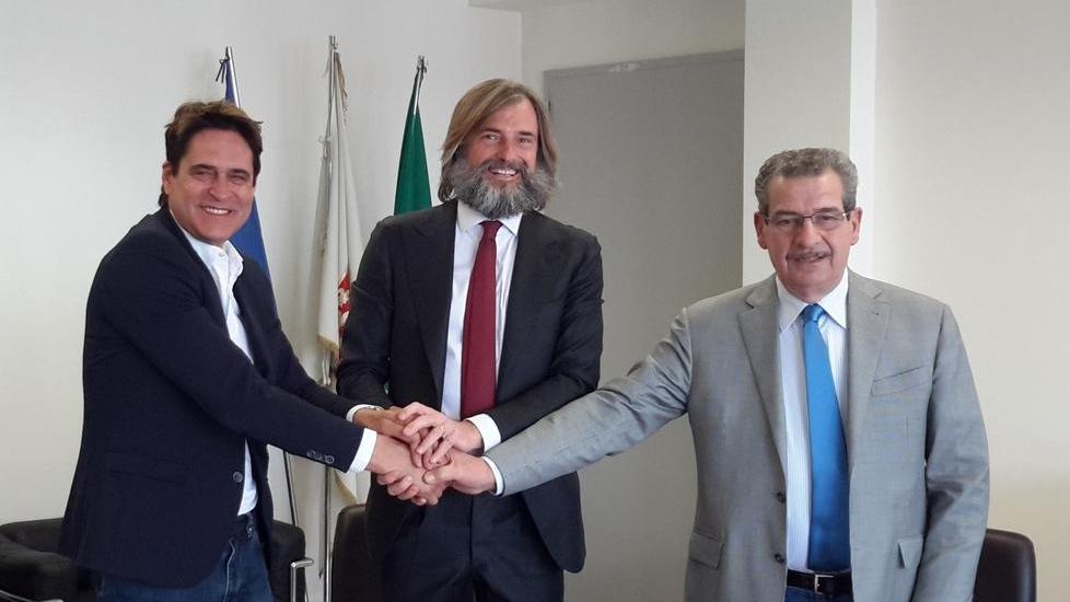 Firmata la carta etica del distretto pratese