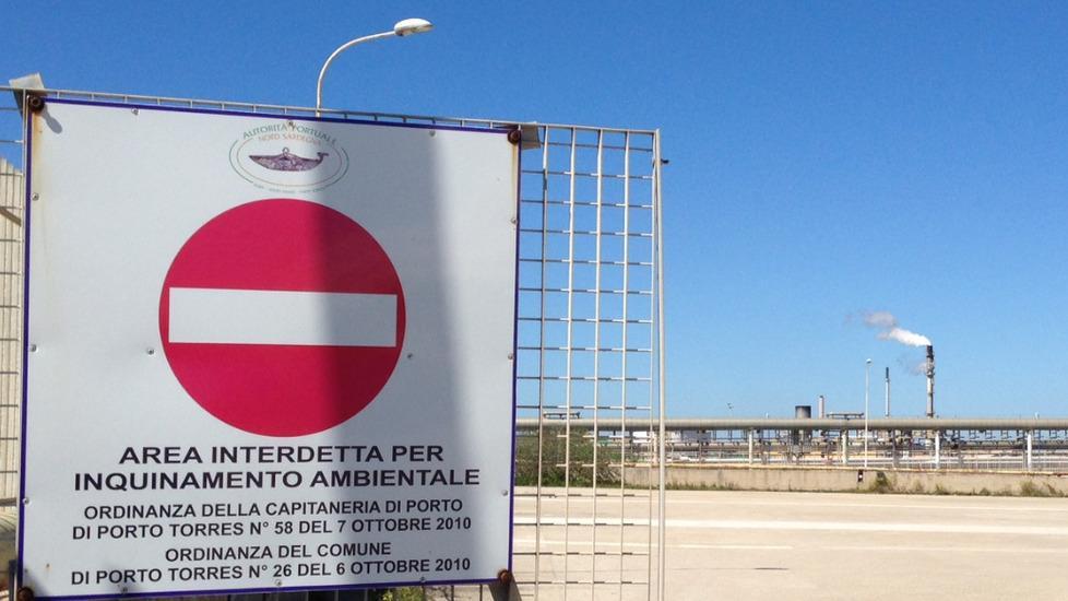 Darsena dei veleni, resta il divieto Syndial deve avviare le bonifiche