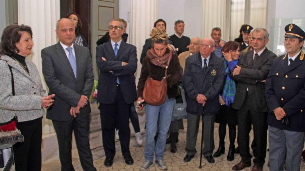 Una formella a Palazzo Camerini