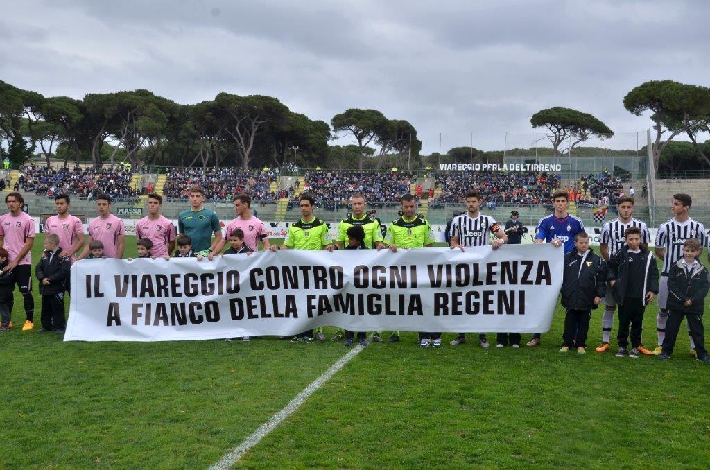 Lo striscione con cui si chiedeva giustizia per la famiglia di Regeni