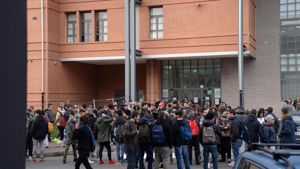 Ipsia, palestra e officine off limits La Provincia: «Soluzioni in vista» 
