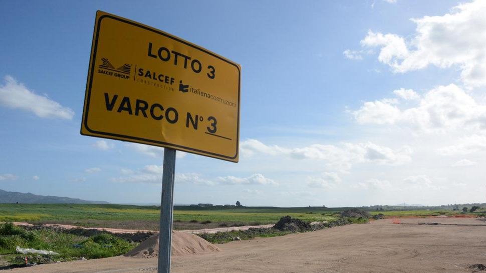 I ritardi da Chilivani a Oschiri, il lotto nel mirino della banda