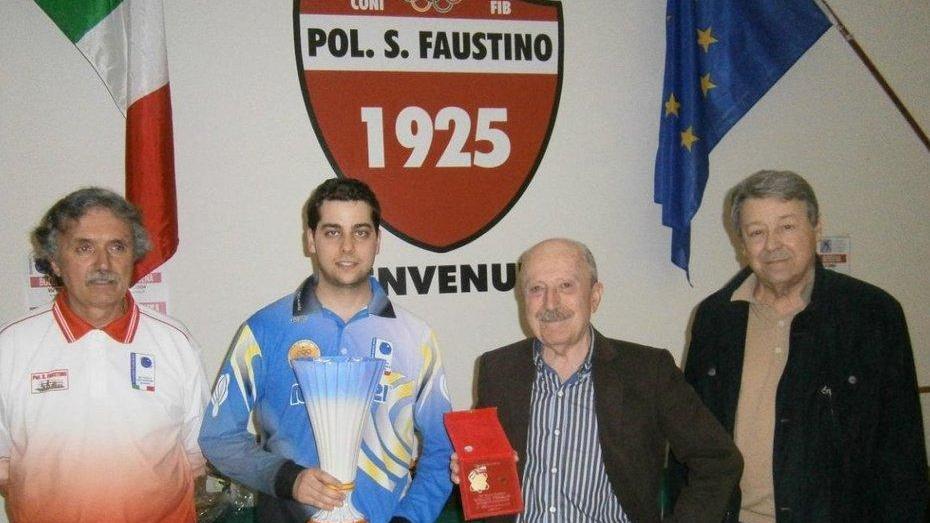 Viscusi dominatore