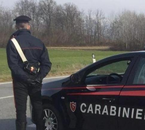 I ladri acrobati fuggono inseguiti dai carabinieri 