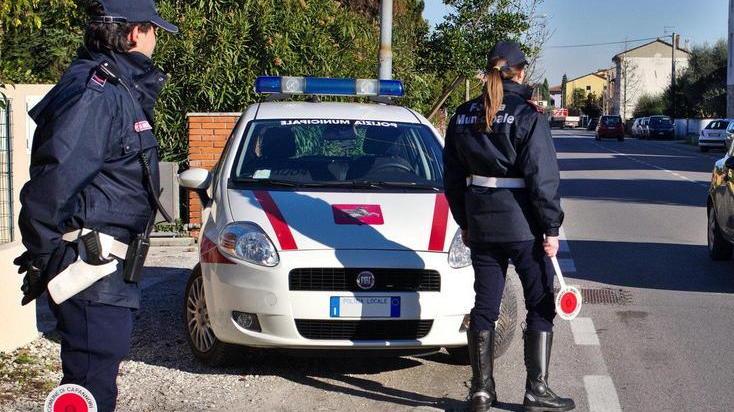 Vigili, orario più lungo contro furti e rapine