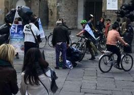 I contrari alle trivellazioni protestano in bicicletta 