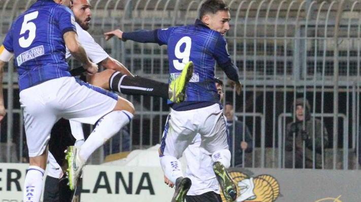 Uno “squalo” per battere l’Aquila