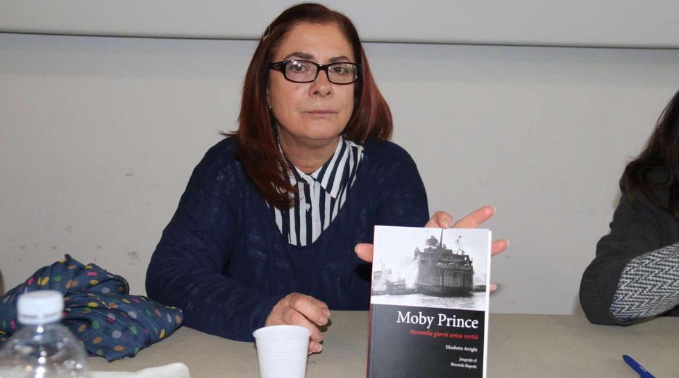 «I nostri familiari morti senza soccorsi» 