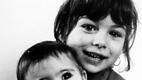 Erano le più piccole, morte con i genitori