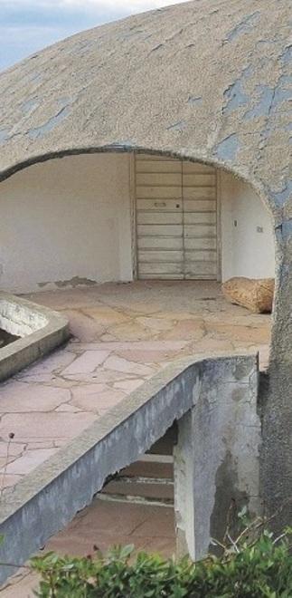 La “cupola” di Antonioni in Costa Paradiso 