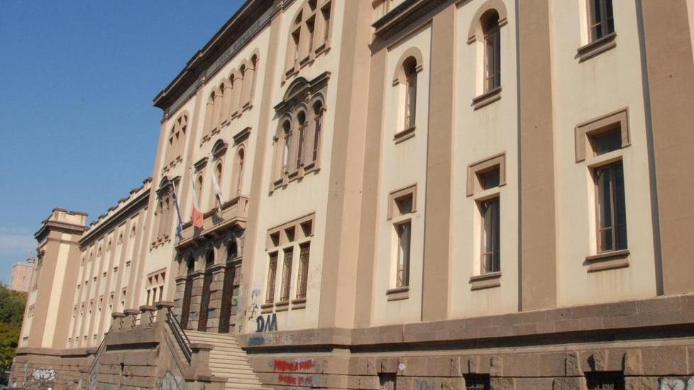 L’Azuni regala alla città il “Fumetto corale”