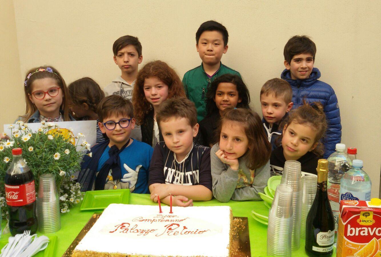 I bambini che hanno partecipato a "Un Prato di libri"
