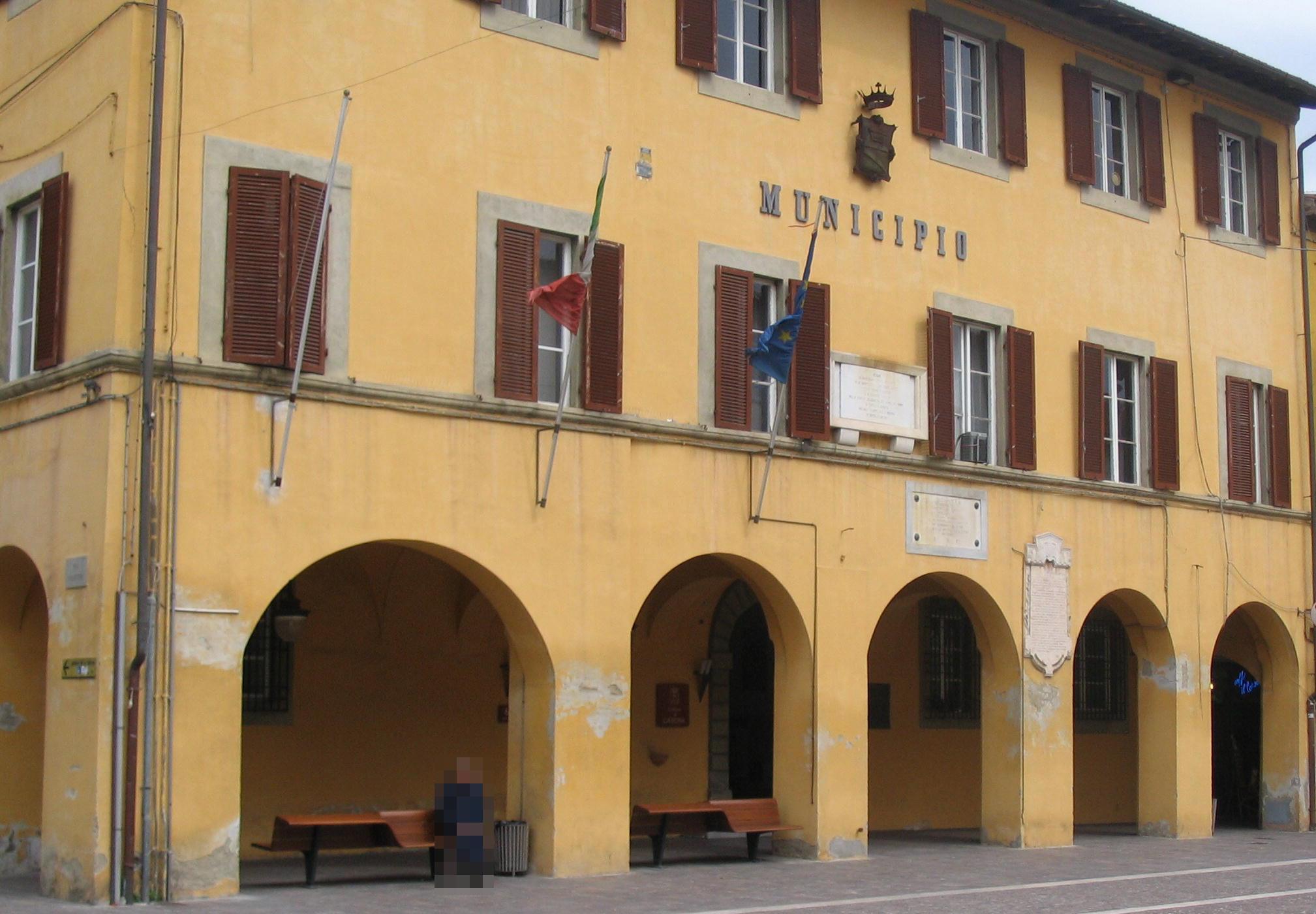 Il municipio di Cascina