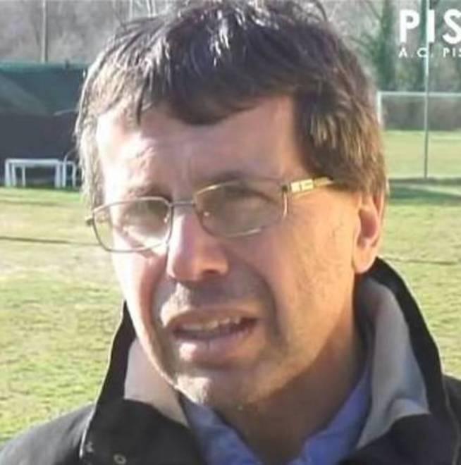 Paura per un pugile svenuto lo soccorre un medico pisano 