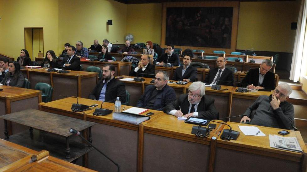 Il Pd: la giunta continua a copiare