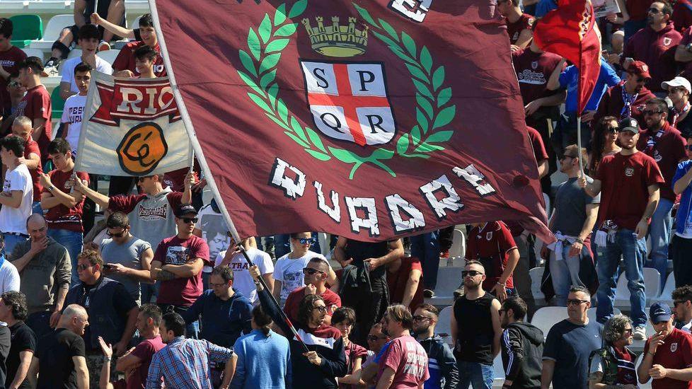 Allo stadio va in scena la delusione dei supporter