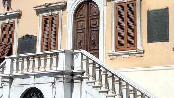 Bufera in Comune, indagine su quattro consiglieri: «Non erano eleggibili, hanno dichiarato il falso»