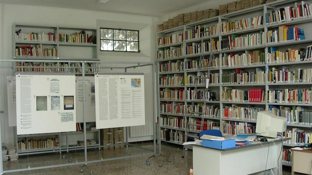 La biblioteca dell'Isgrec alla Cittadella
