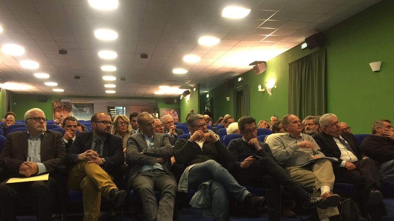 I sindaci al convegno sulle fusioni dei Comuni