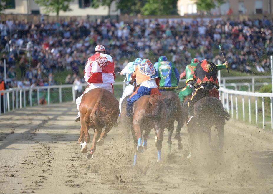 Il Palio potrebbe slittare a giugno 