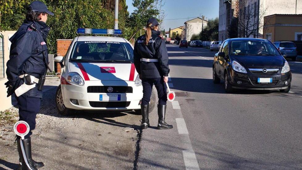 Quasi duecento domande per 13 posti come vigile