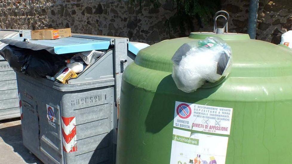 Troppi “furbetti” e il porta a porta non va