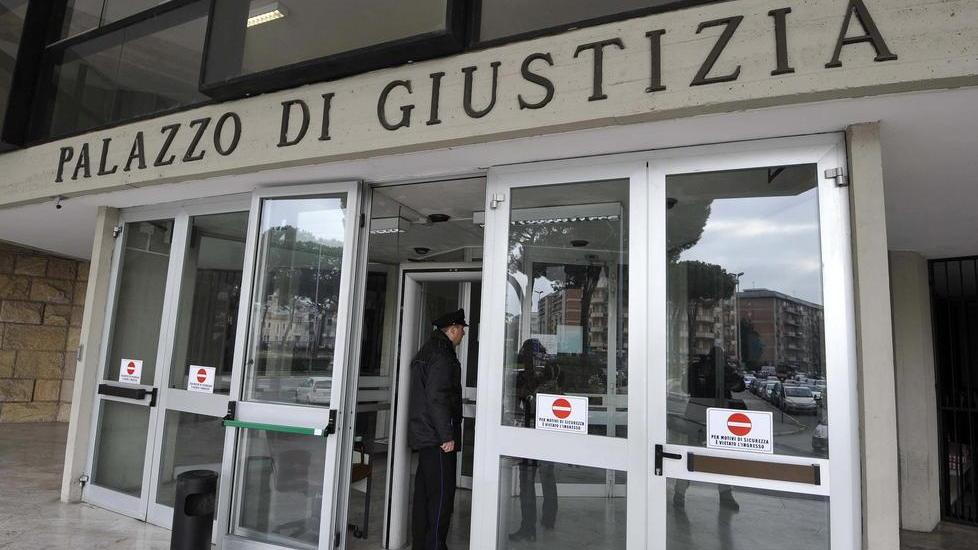 Condannato a 3 anni per il furto di gioielli in una casa colonica