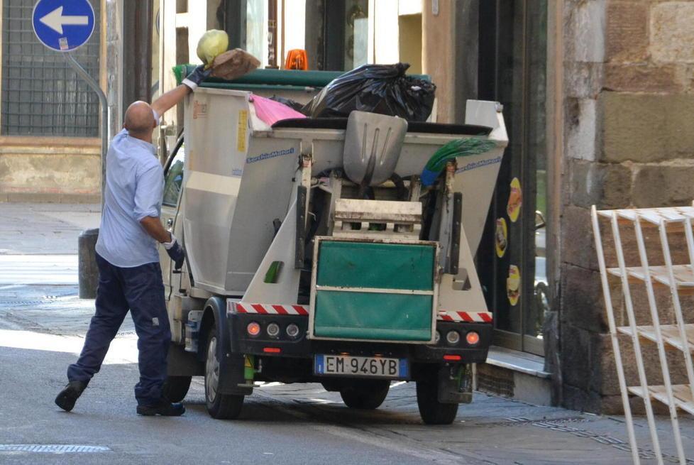 Gallicano riduce la Tari Le bollette giù del 5%
