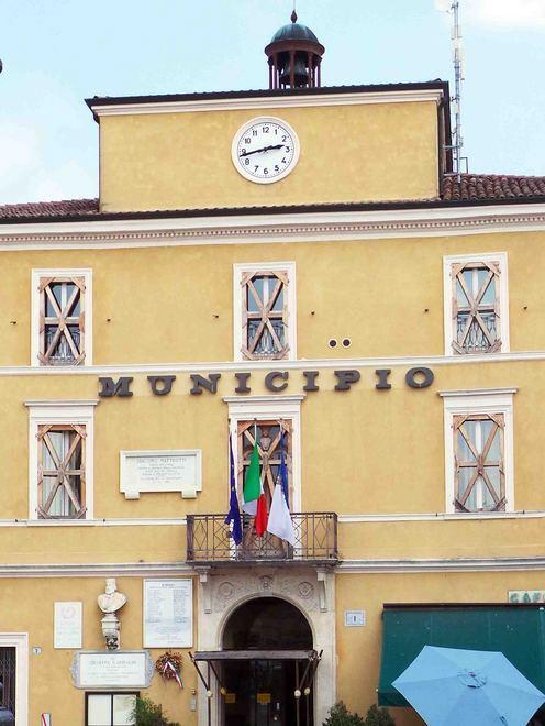 Il Comune ha revocato gli atti per l’affido del centro diurno per anziani a Scortichino