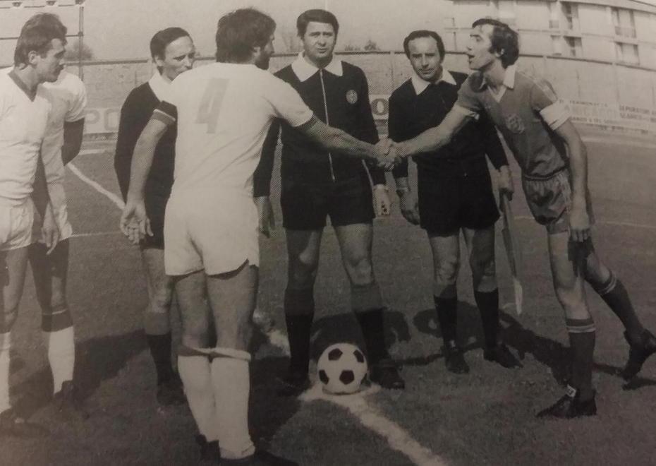 Aquilino Bonfanti, capitano, in una delle partite dei maxispareggi del 78-79