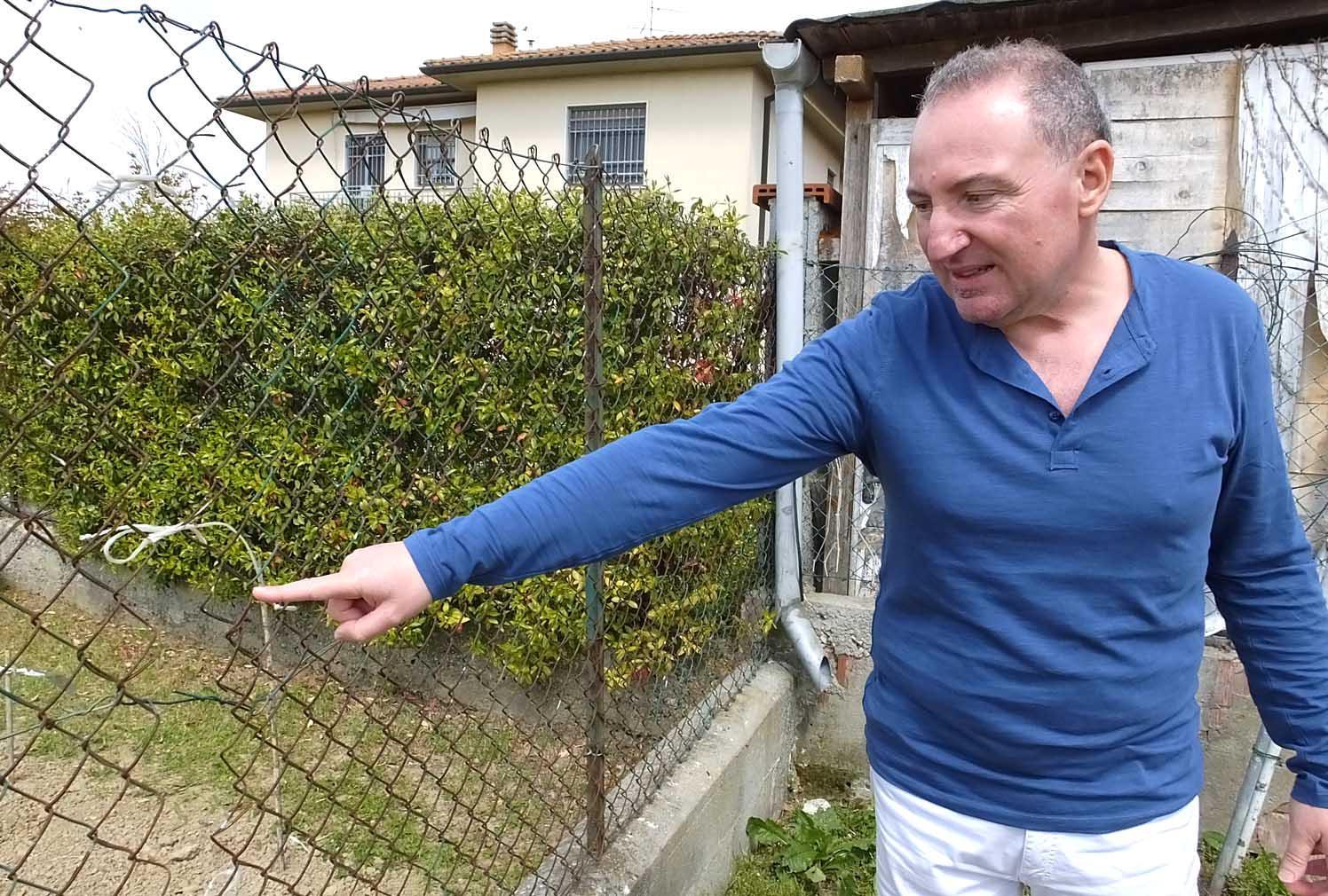 Alessandro Del Seppia e la rete tagliata dai ladri