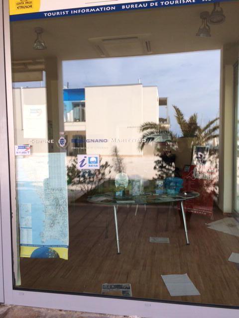 L'ufficio turisitico del porto di Rosignano