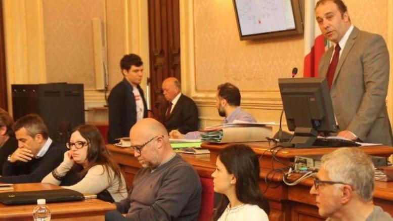 «Il messaggio era privato ho già fatto una querela»