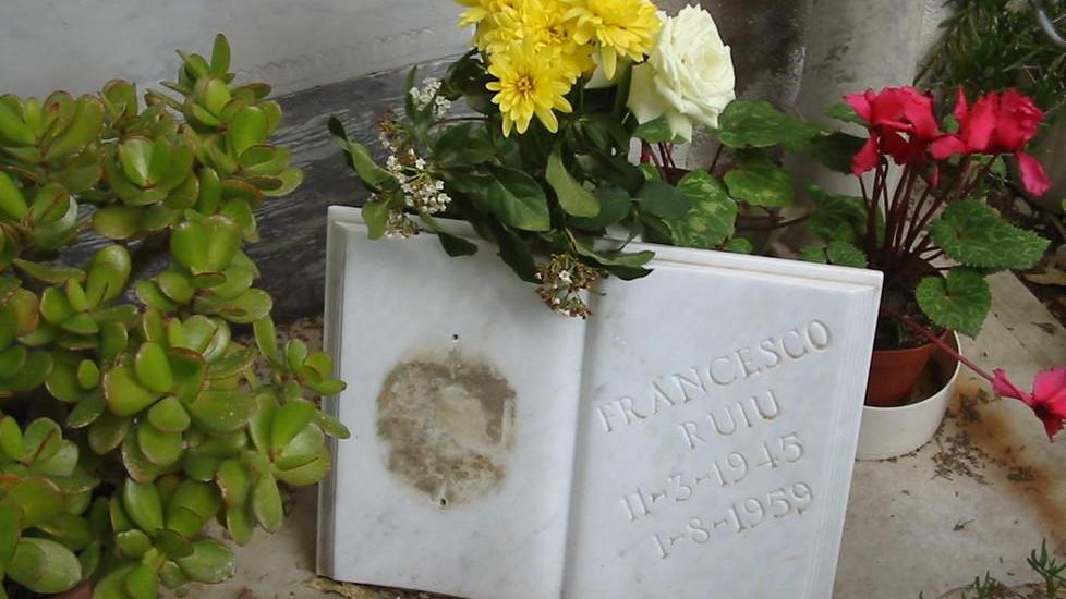 Imprese edili in gara per ampliare il cimitero