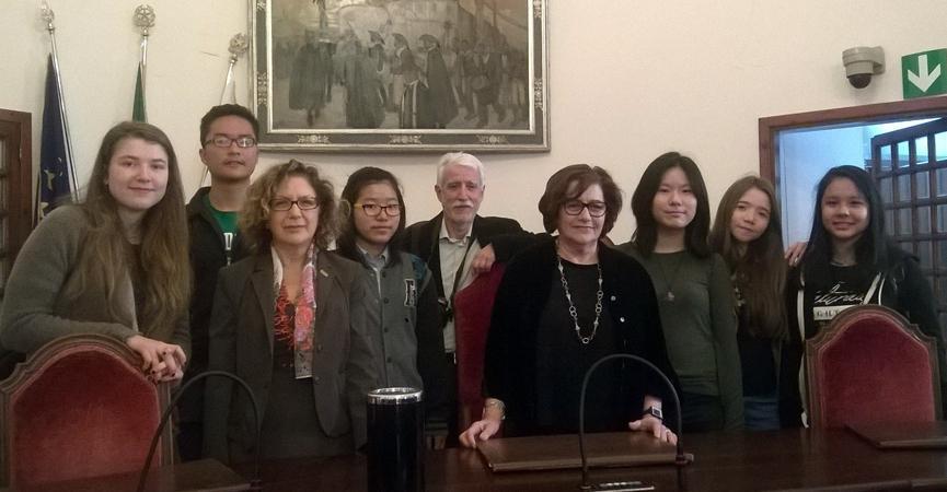 Studenti da tutto il mondo in visita a Palazzo Ducale