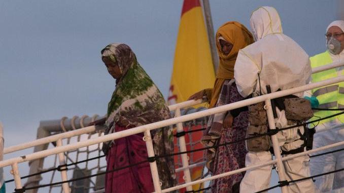 A Porto Torres fallisce la fuga di cinque somali