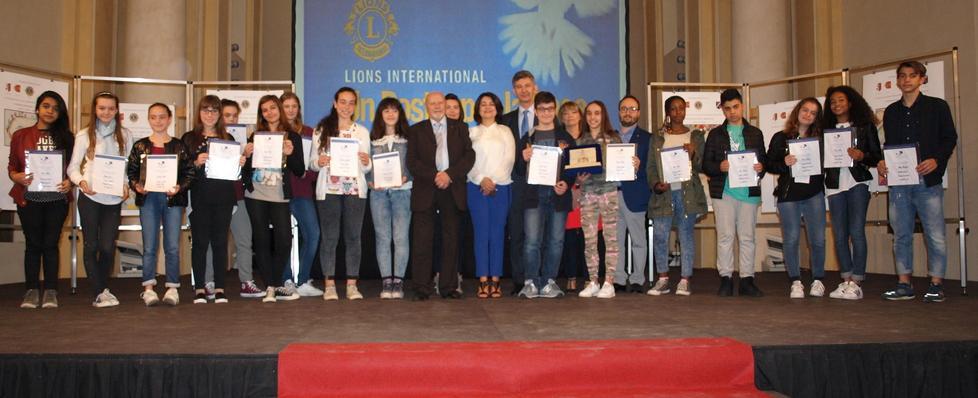 “Poster della Pace”, ecco tutti gli studenti premiati