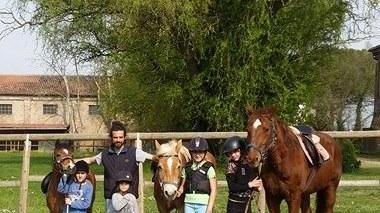 All’Unicorno un cavallo per amico