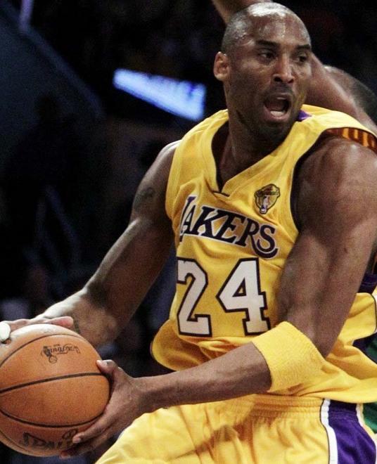 Tutto il mondo in delirio per l’ultima gara di Kobe 